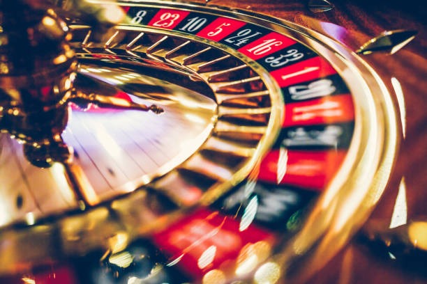 Cascade mechanic and multiplier progression in Gates of Olympus Free Spins